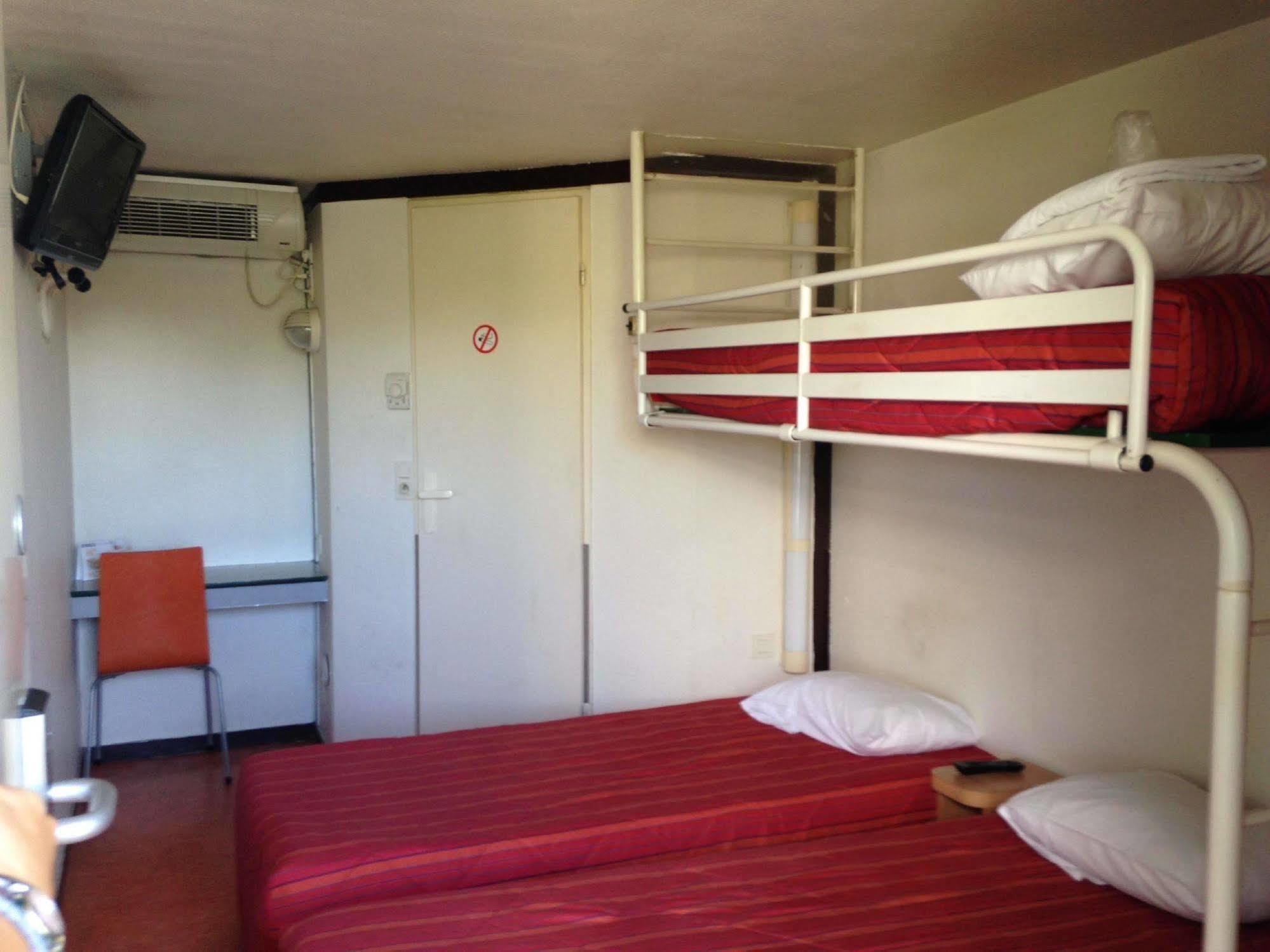 Hôtel Première Classe Rodez Extérieur photo